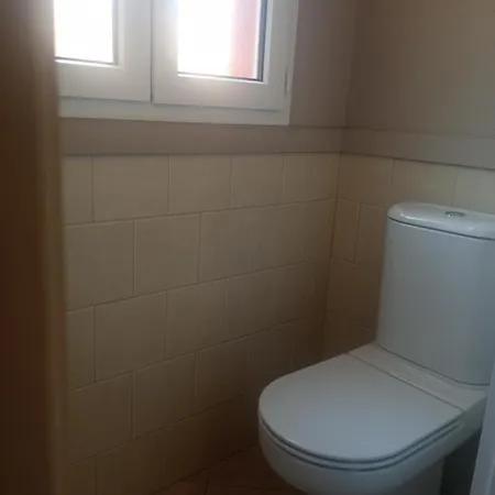 Elio Club 5, Golf & *