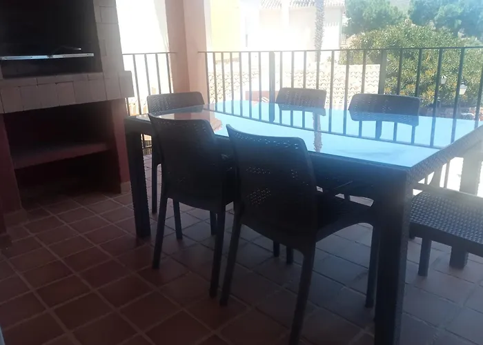 Elio Club 5, Golf & *